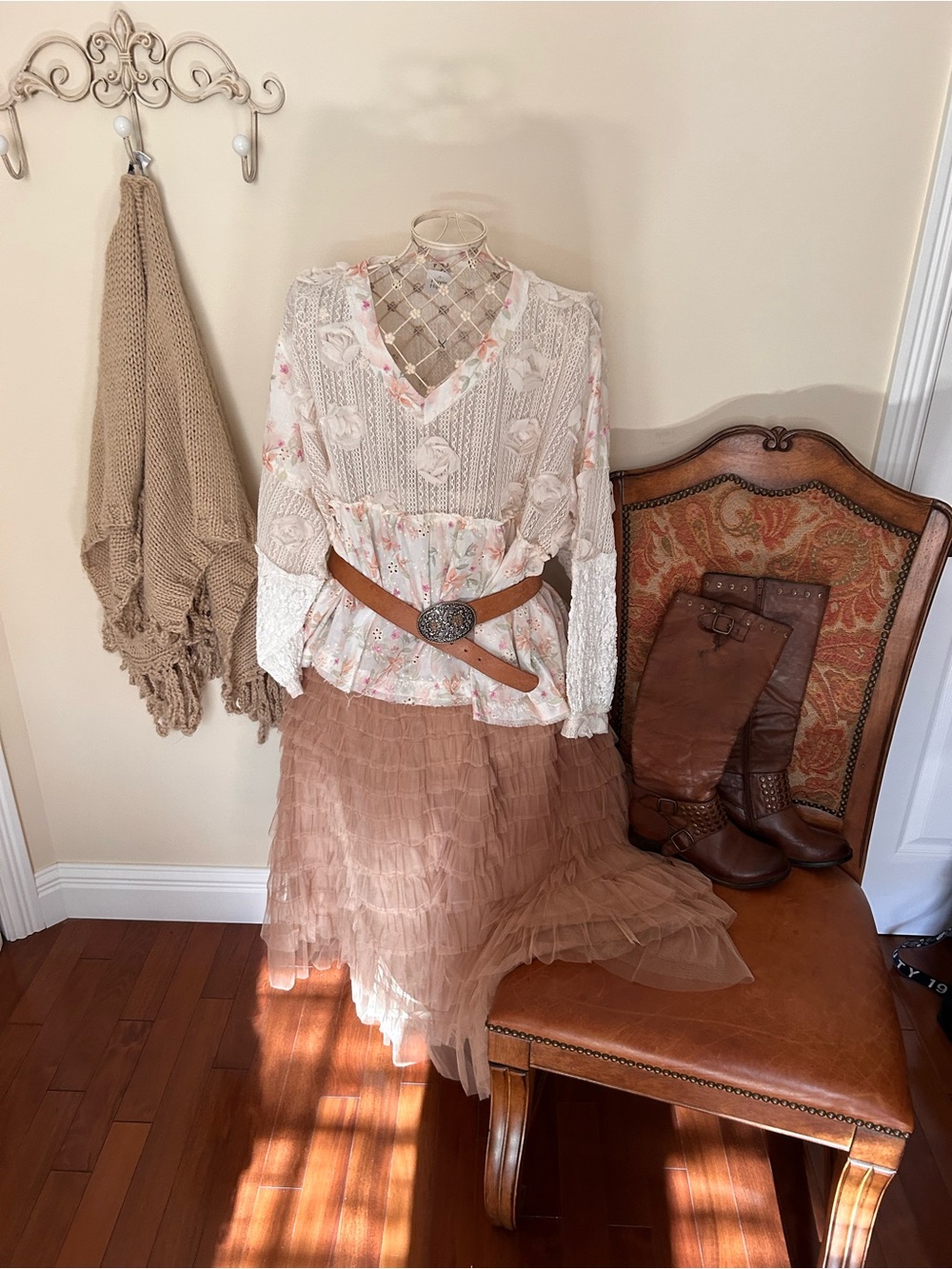 Tule Skirt new large or X-Large
